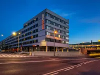 IntercityHotel Graz Hotels near Lend