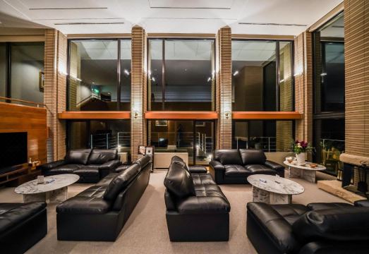 4. 하코네 시치후쿠..