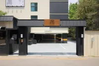 Mitasuya Ryokan Hotel Gumi by Aank - Bãi đậu xe