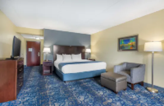 Best Western Plus Waynesboro Inn  Suites Conference Center