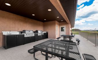 SureStay Plus Hotel by Best Western Hardisty