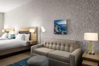 Home2 Suites by Hilton at the Dunes on Monterey Bay - balcony