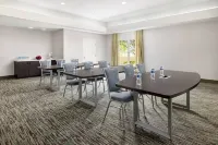 Homewood Suites by Hilton Dallas-DFW Airport N-Grapevine Hotels in Grapevine