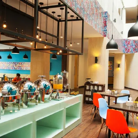 Idoop Hotel by Prasanthi