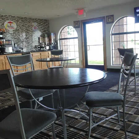 Super 8 by Wyndham Sapulpa/Tulsa Area