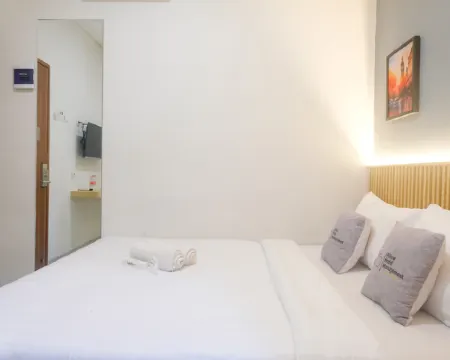 UpCity Express Hotel Semarang by Pillow Hotels in Banyumanik