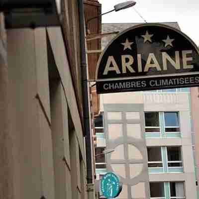 Hôtel Ariane Hotel Exterior