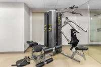 Best Western Plus Hotel Montreal - ที่มีฟิตเนส