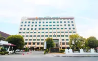 Hotel Mutiara Merdeka Hotels in Senapelan