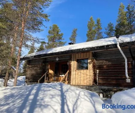 Kuukkeli Log Houses Aurora- Secret Cabin