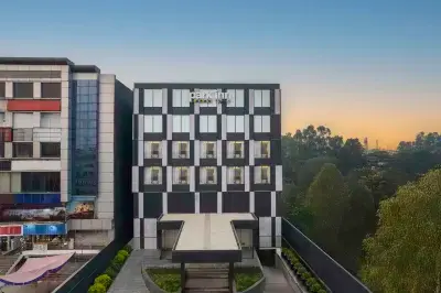 Park Inn By Radisson Jalandhar Hotel berhampiran Shiv Mandir