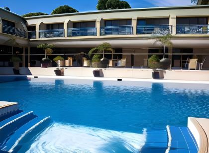 Gateway Hotel & Apartments