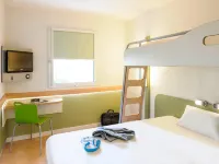 Ibis Budget Dommartin-lès-Cuiseaux Hotels in Louhans