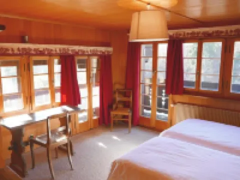 Tree-Tops, Chalet Hotels in Gstaad