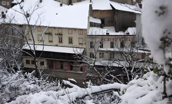 Hôtel le Lons