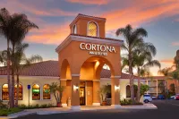 Cortona Inn and Suites Anaheim Resort - parcheggio