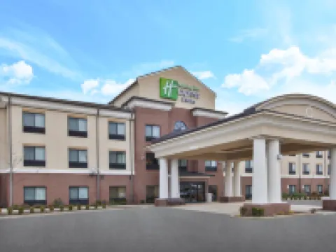 Holiday Inn Express & Suites WHEELING by IHG Hotels in Ohio County