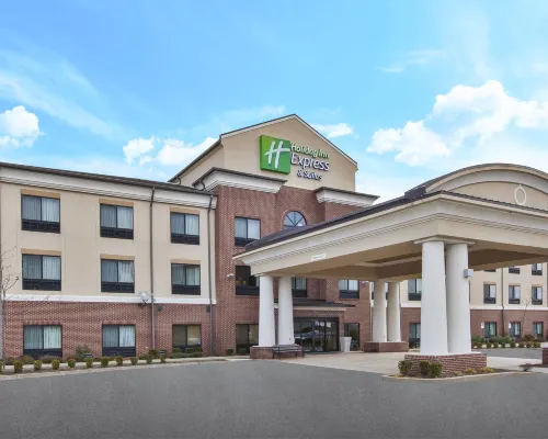 Holiday Inn Express & Suites WHEELING by IHG Hotels in Ohio County