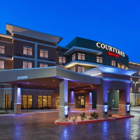 Courtyard San Angelo