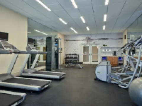 Delta Hotels Chicago Willowbrook Hotels in Willowbrook