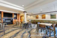 Fairfield Inn & Suites Rockford - Desayuno