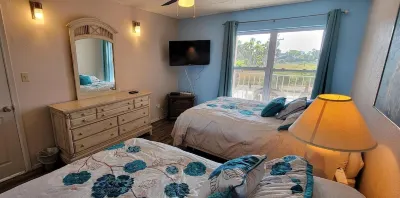 Beach Access Condo Nice Pool/Hot Tub Area w/BBQ 2 Bedroom Home by RedAwning Hotels in South Padre Island
