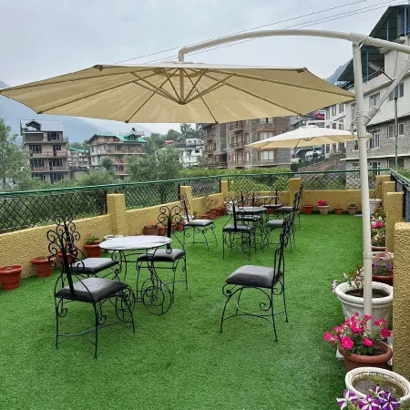 Hotel Park Residency