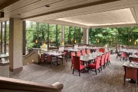 Sheraton Suites Akron Cuyahoga Falls - breakfast