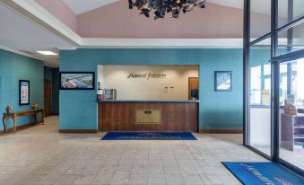 Howard Johnson by Wyndham Salem Hotel & Conference Center