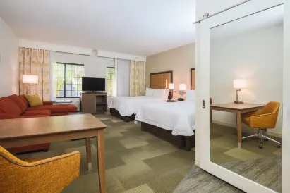 Hampton Inn & Suites Camarillo