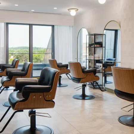 Amway Grand Plaza, Curio Collection by Hilton