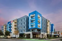Hampton Inn & Suites by Hilton Rochester Downtown Các khách sạn ở Rochester