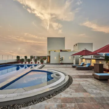 Hilton Garden Inn Lucknow Hotels near Ambedkar Park Lucknow