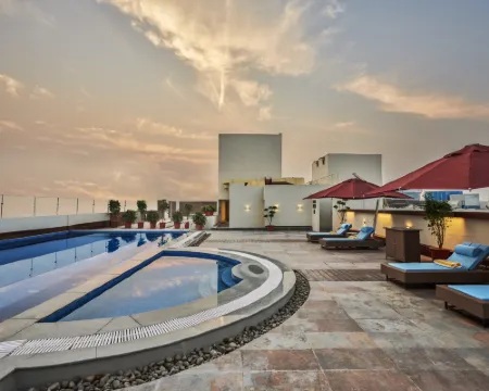 Hilton Garden Inn Lucknow Hotels in Lucknow