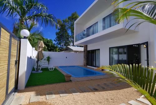 Hotel Villa de la Lumiere, Leisure & Recreation, Outdoor Swimming Pool