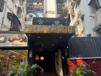 Colaba Suites 꼴라바 호텔