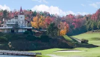 The Edelweiss-NEW! Arcade Room, Hot Tub, Firepit, 5 minutes to town!