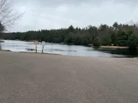 Private Log Cabin near Lake Arbutus and ATV trails