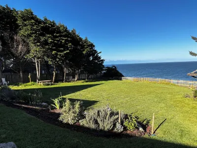 Home Away From Home… for you and for your pets! Các khách sạn gần Ebey's Landing