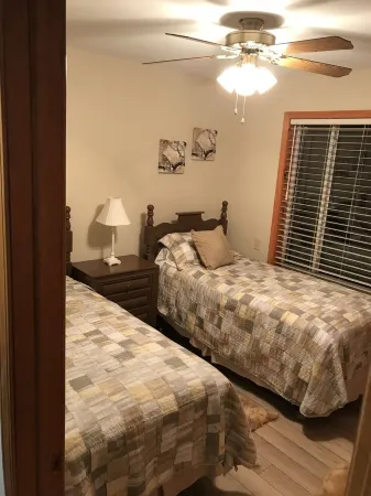 Cozy Toots’s Country Home 3 bedroom 2 bath home centrally located!<br> Отели в г. Чиппева