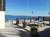 Studio with garden at the doors of the beach and thalasso ROSCOFF Hotel a Roscoff