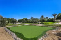 Chateau Giraffe, a unique luxurious estate near Palm Desert & La Quinta