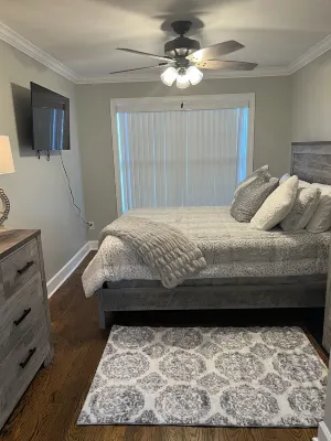 2 bedroom home in the heart of Paducah