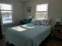 Comfortable, Close to Town Home, with Oceanview. Hotels in Knox County