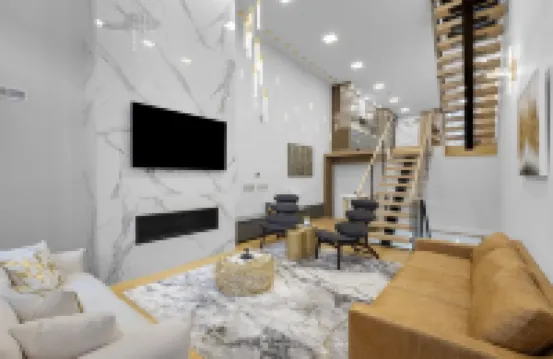 Luxury Downtown Mansion! Garage Parking! Roofdeck!