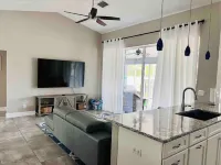 Salt Water Pool & Spa Escape