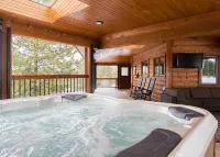 4-Seasons Luxury Mountain And Lake Getaway