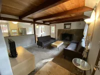 Lake Tahoe 4 Bed 2 Bath Cabin Close to Lake Hotels in Carnelian Bay