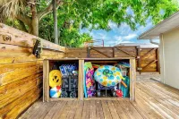 Close to BEACH & PORT CANAVERAL, Private HEATED Pool