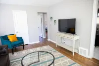 Cute Home, Newly Remodeled, Great Location!